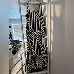 Motherhood maternity dress size M